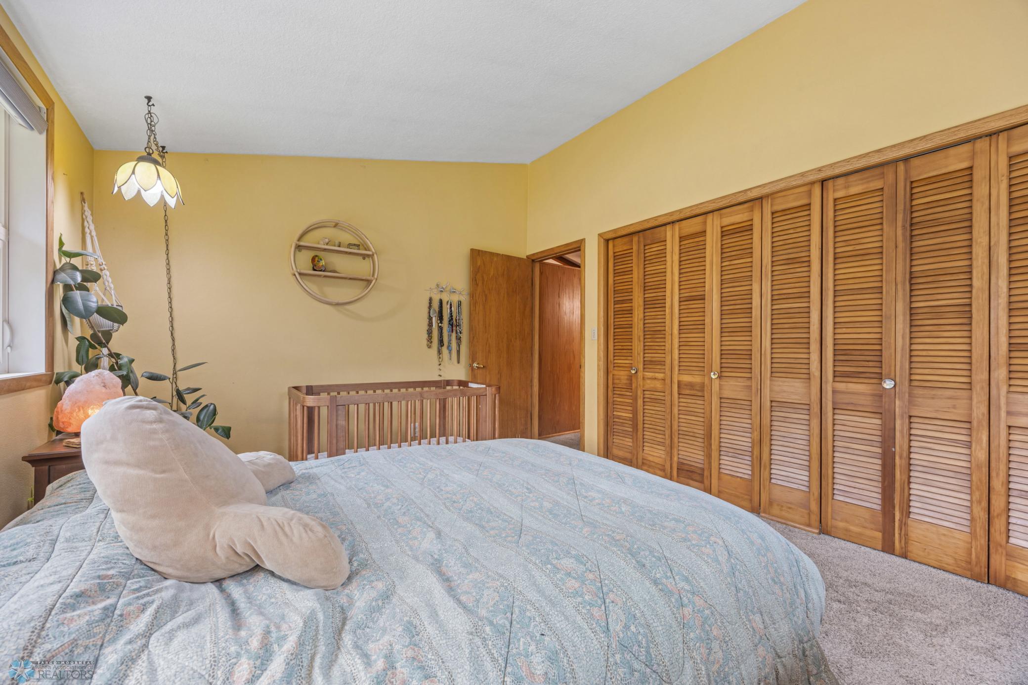 Primary bed