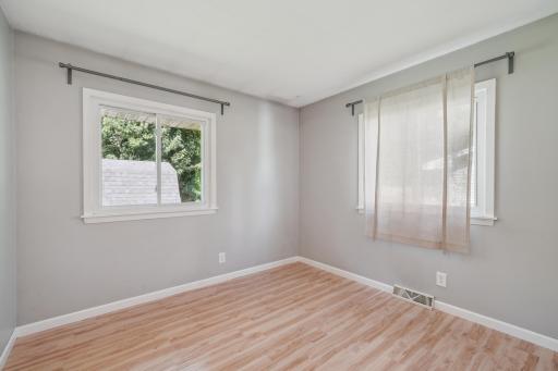 5600 W 107th Street, Minneapolis, MN 55437