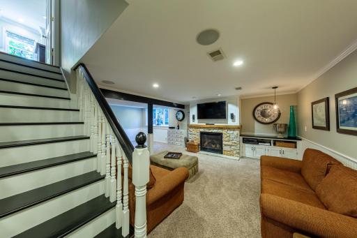 11420 50th Avenue N, Minneapolis, MN 55442