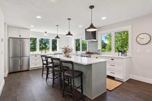 8822 267th Street W, Lakeville, MN 55044