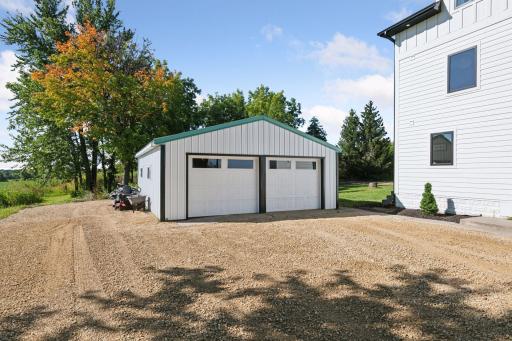 8822 267th Street W, Lakeville, MN 55044