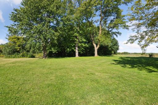 8822 267th Street W, Lakeville, MN 55044