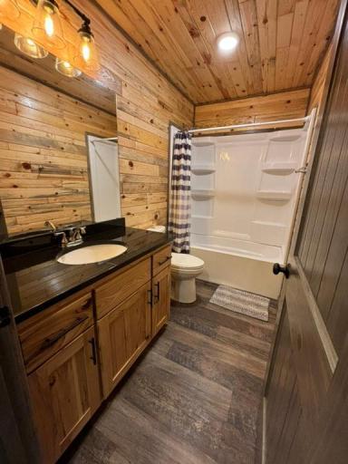 3178 Flag Island, Angle Inlet, MN 56741