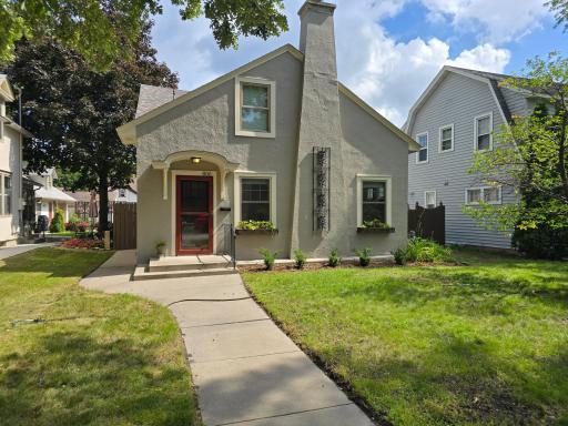 Welcome to the lovely Hester Park neighborhood!