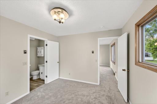 300 5th Avenue NE, Pine City, MN 55063