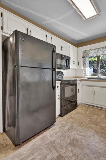 10634 43rd Street, Clear Lake, MN 55319