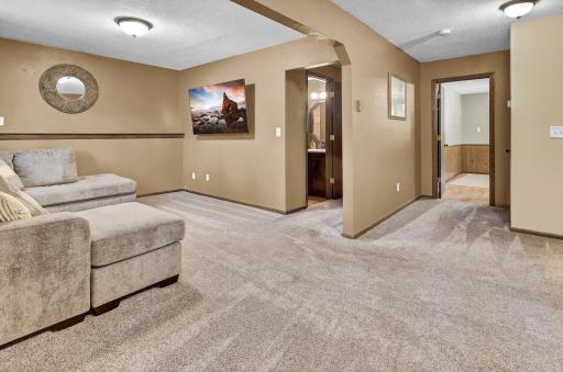 10634 43rd Street, Clear Lake, MN 55319
