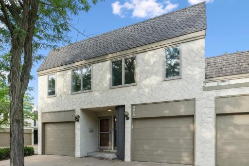 3653 Towndale Drive, Bloomington, MN 55431
