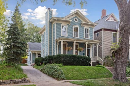 490 Dayton Avenue, Saint Paul, MN 55102