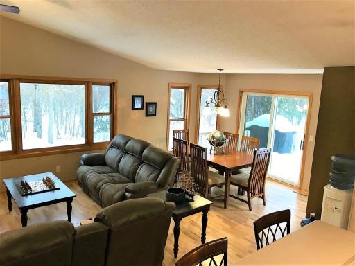 39947 River Oaks Drive, Roseau, MN 56751