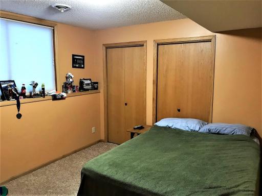 39947 River Oaks Drive, Roseau, MN 56751