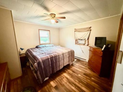 520 1st Street S, Franklin, MN 55333