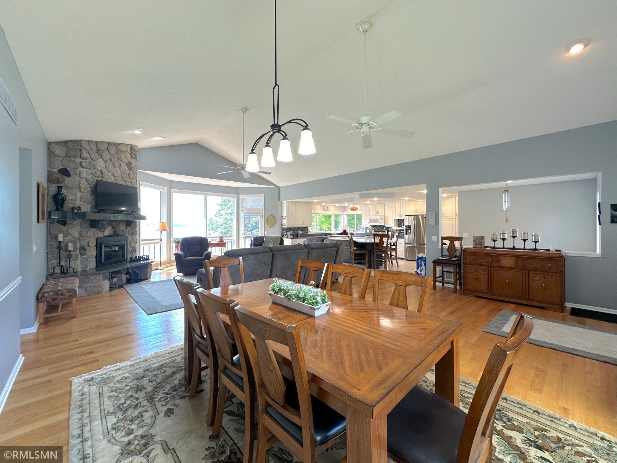 Seamlessly opening to the living room, the space creates an ideal setting for meals and special occasions.