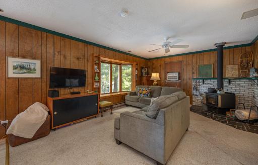 1155 E Horseshoe Drive NW, Backus, MN 56435