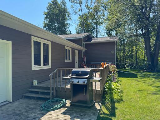 701 6th Avenue NE, Roseau, MN 56751