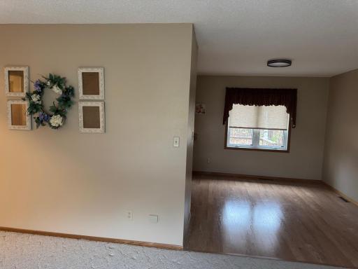 701 6th Avenue NE, Roseau, MN 56751