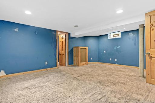 1251 MacArthur Avenue, West Saint Paul, MN 55118