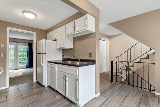 12201 Drake Street NW, Minneapolis, MN 55448