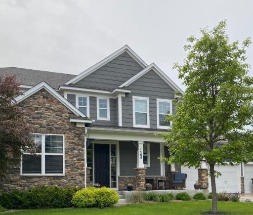 1568 Headwaters Lane, Saint Paul, MN 55129