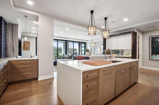275 Lake Street E, 103, Wayzata, MN 55391