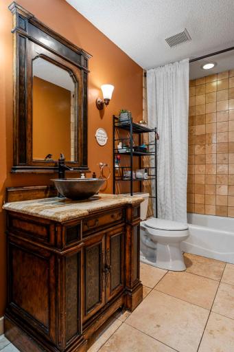 5940 Mc Kinley Place, Excelsior, MN 55331