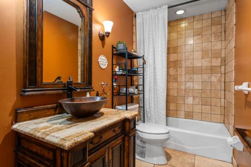 5940 Mc Kinley Place, Excelsior, MN 55331