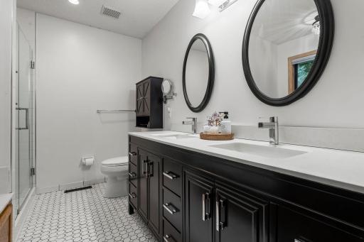 5940 Mc Kinley Place, Excelsior, MN 55331