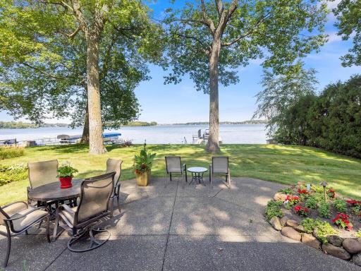 27090 Edgewood Rd Excelsior MN 55331 USA-009-053-009-MLS_Size.jpg