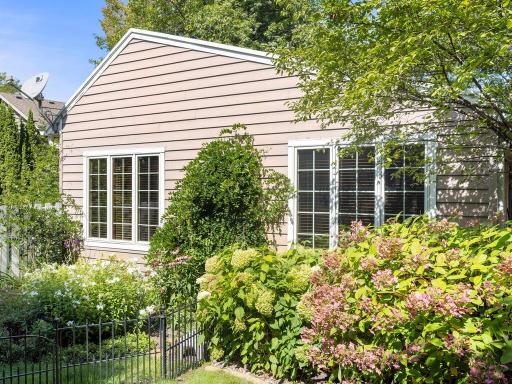 There are beautiful gardens that have the feel of Martha's Vineyard!