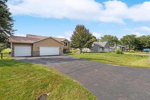 16670 Whitewood Ave Prior Lake MN_0004.jpg