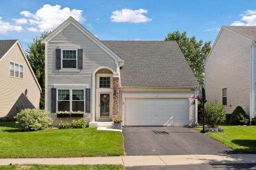 2207 Grimm Road, Chaska, MN 55318