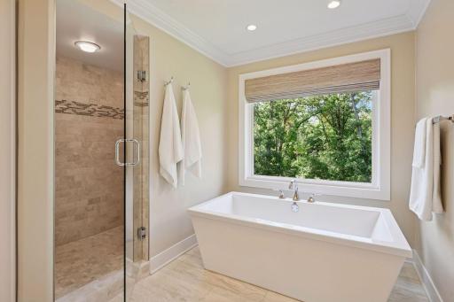 2426 Meeting Street, Wayzata, MN 55391