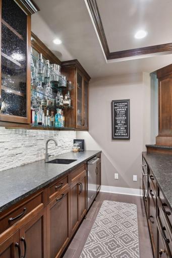 2426 Meeting Street, Wayzata, MN 55391
