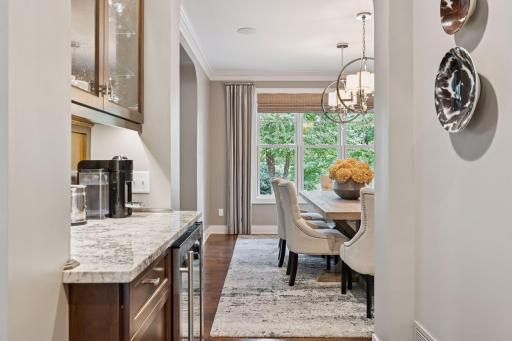 2426 Meeting Street, Wayzata, MN 55391
