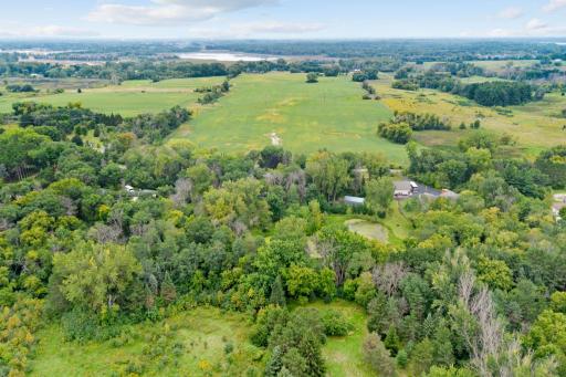1425 Holly Drive E, Hugo, MN 55038