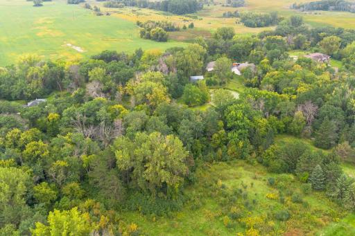 1425 Holly Drive E, Hugo, MN 55038
