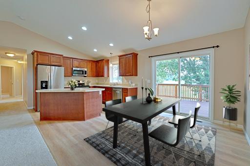 5626_Vera_Cruz_Ave_N_Crystal_DR0A7491-hdr_02-09-25_21_26.jpg