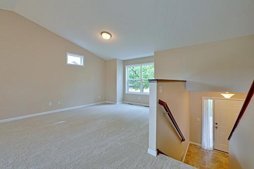 5626 Vera Cruz Avenue N, Crystal, MN 55429
