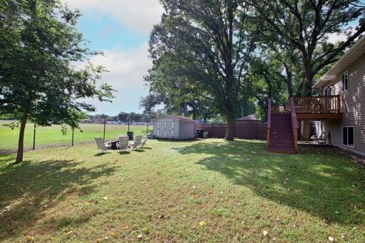 5626 Vera Cruz Avenue N, Crystal, MN 55429
