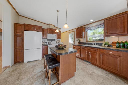 6808 Brookview Street SE, Rochester, MN 55904