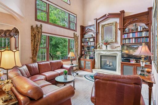16465 45th Avenue N, Plymouth, MN 55446