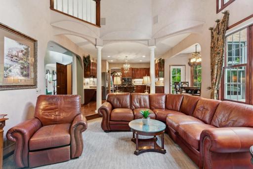 16465 45th Avenue N, Plymouth, MN 55446