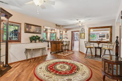 16465 45th Avenue N, Plymouth, MN 55446