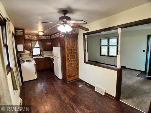 1320 11th Avenue S, Saint Cloud, MN 56301