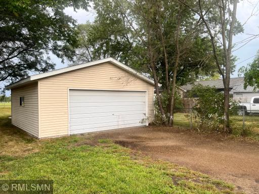 1320 11th Avenue S, Saint Cloud, MN 56301