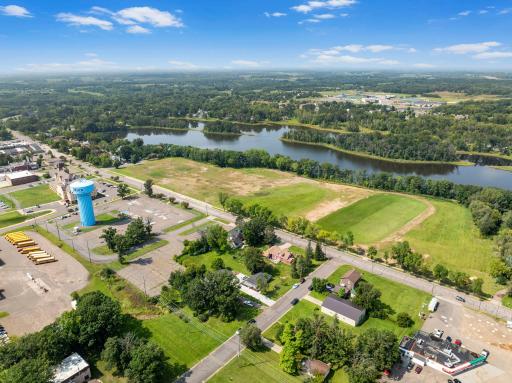 400 Maple Ave E, Mora, MN 55051