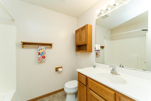 2708 Century Court NE, Rochester, MN 55906