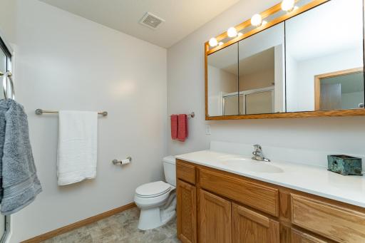 2708 Century Court NE, Rochester, MN 55906