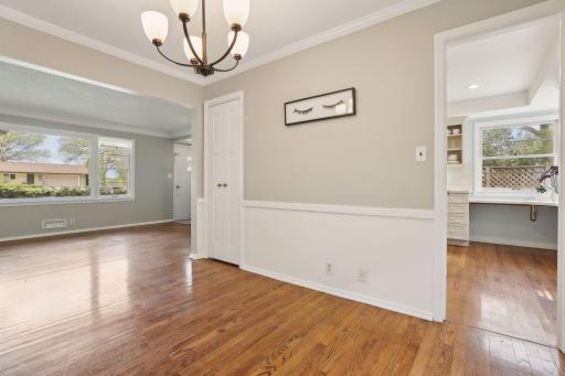4513 Laguna Drive, Minneapolis, MN 55435