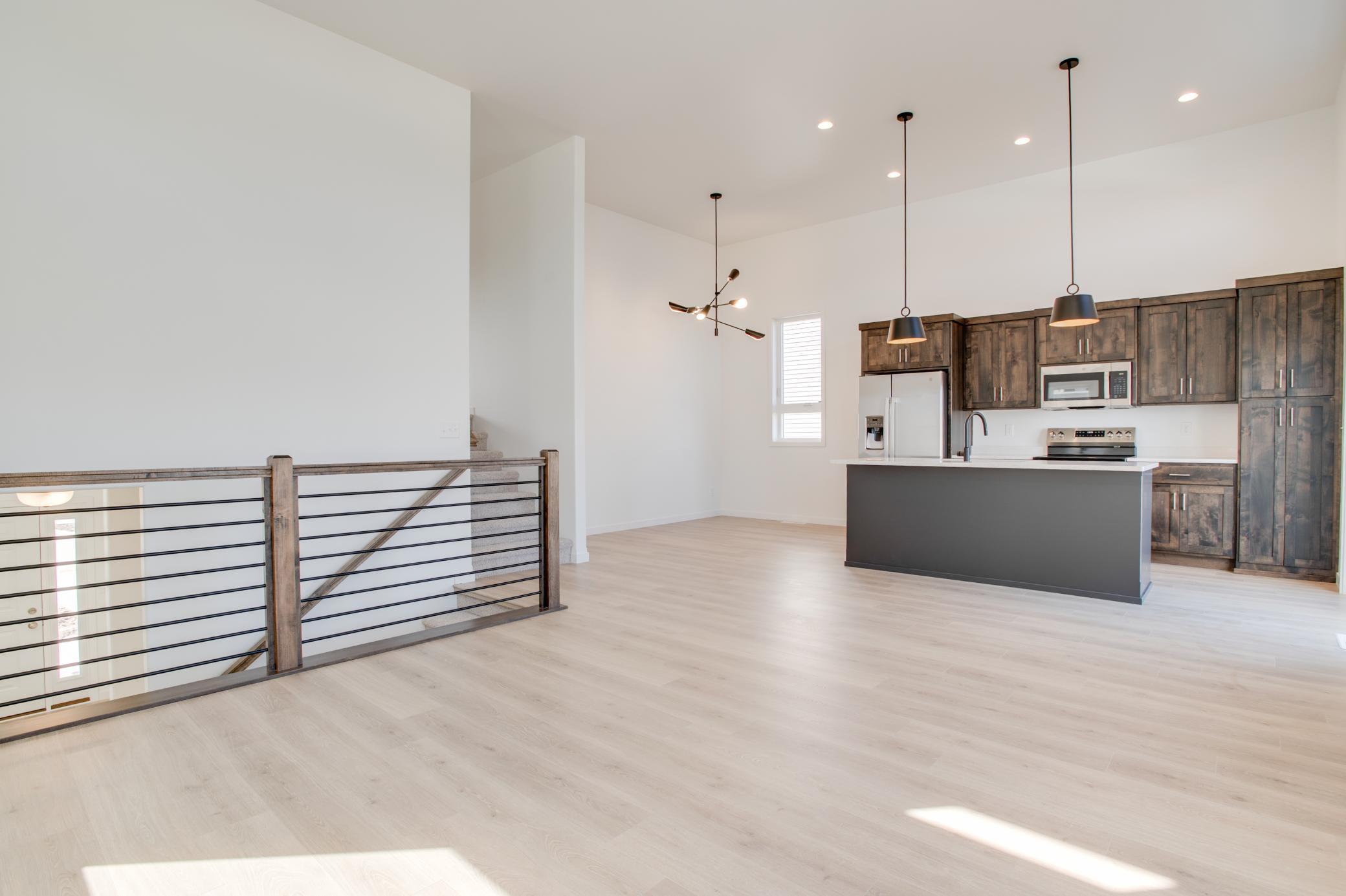 2522_38th_AVE_S-10.jpg